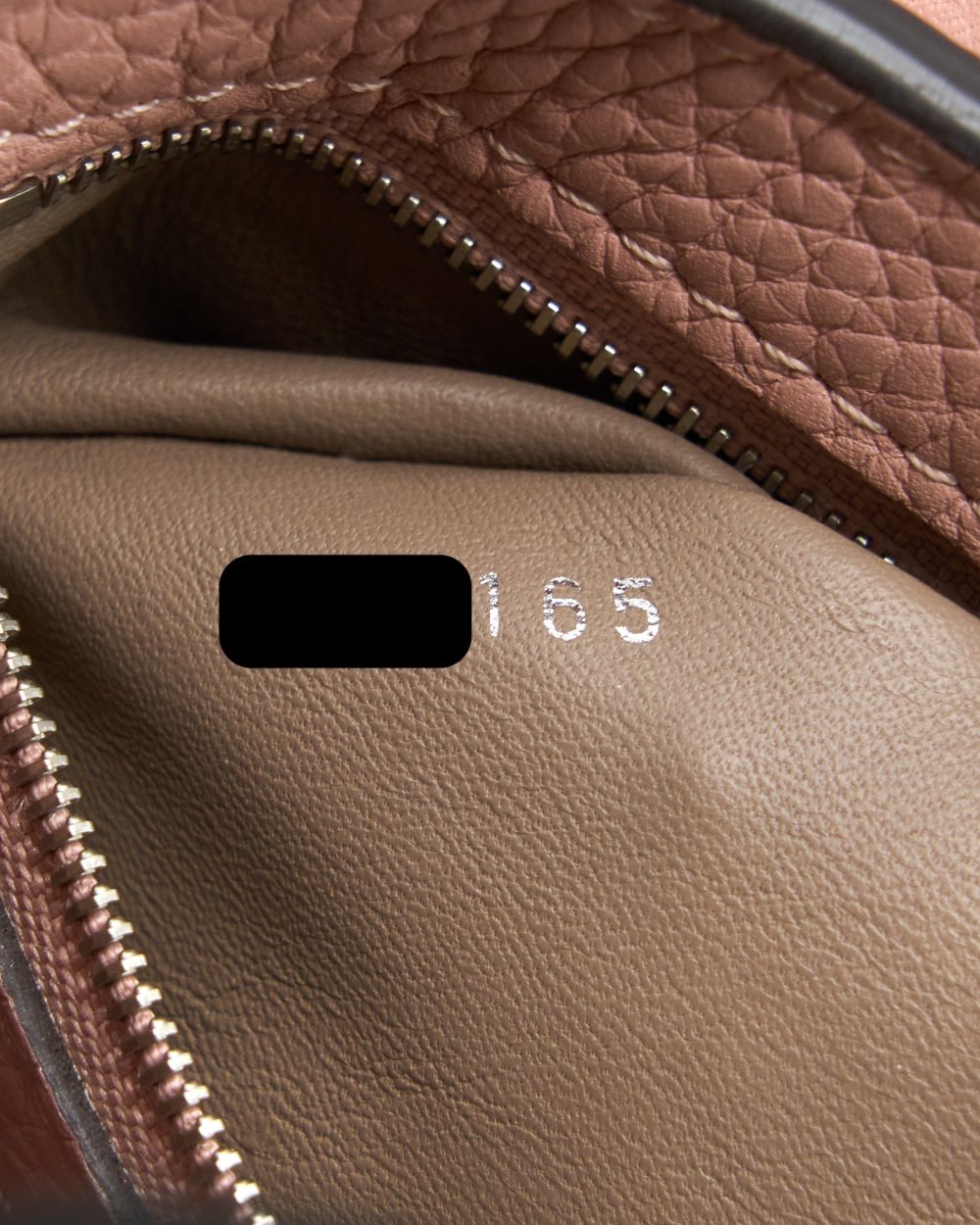 AAA Replica Louis Vuitton LV CAPUCINES BB TAURILLON PINK SHW