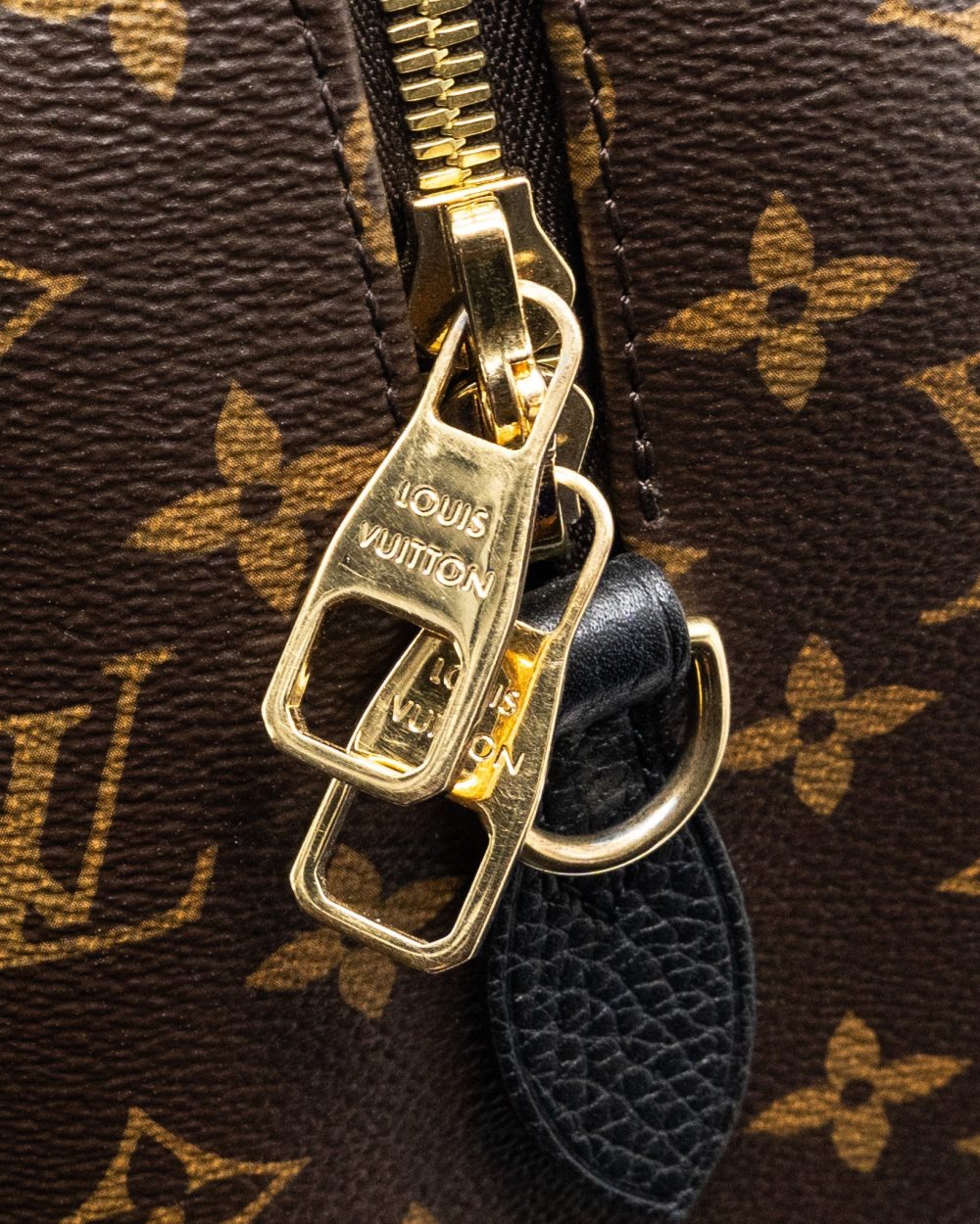 AAA Replica Louis Vuitton LV RETIRO BAG MONOGRAM CANVAS/ LEATHER GHW