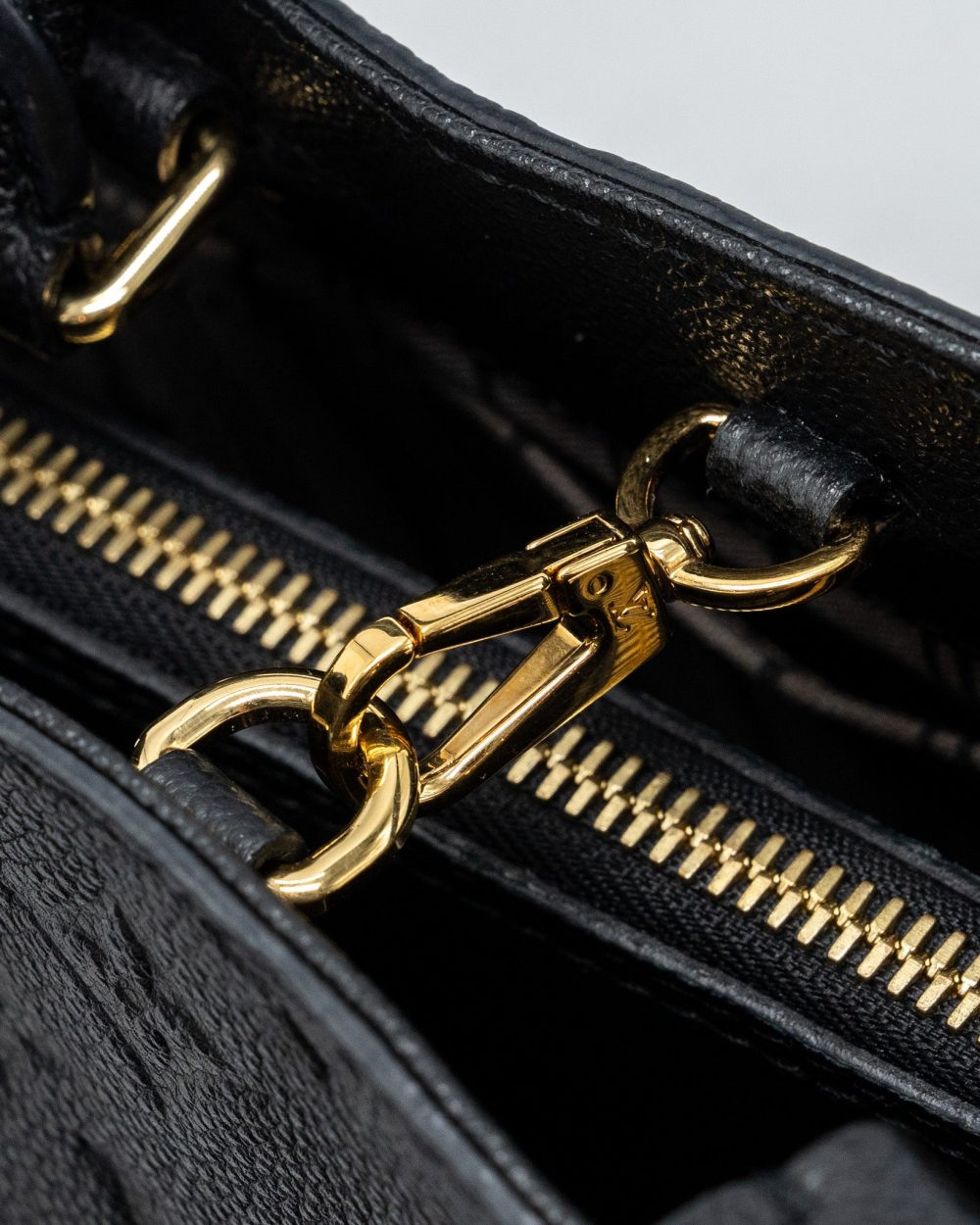 AAA Replica Louis Vuitton LV MONTAIGNE BB MONOGRAM EMPREINTE BLACK GHW