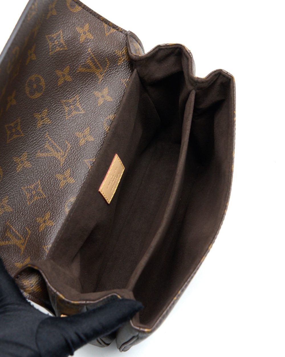 AAA Replica Louis Vuitton LV POCHETTE MÉTIS MONOGRAM CANVAS GHW