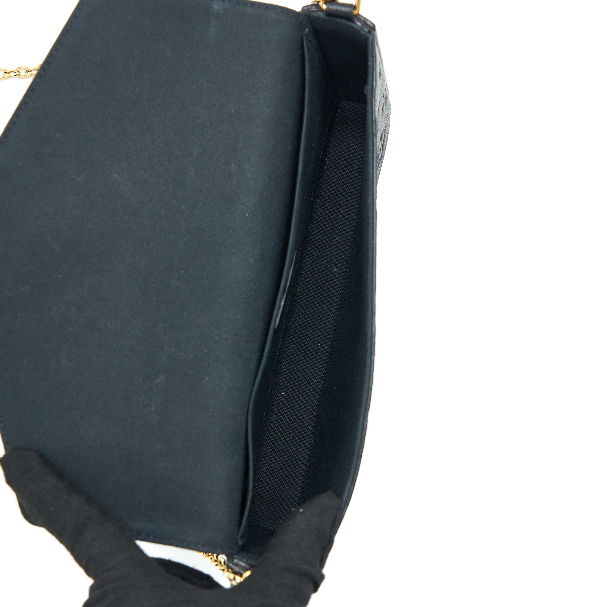 AAA Replica Louis Vuitton LV FELICIE POCHETTE MONOGRAM EMPREINTE BLACK GHW