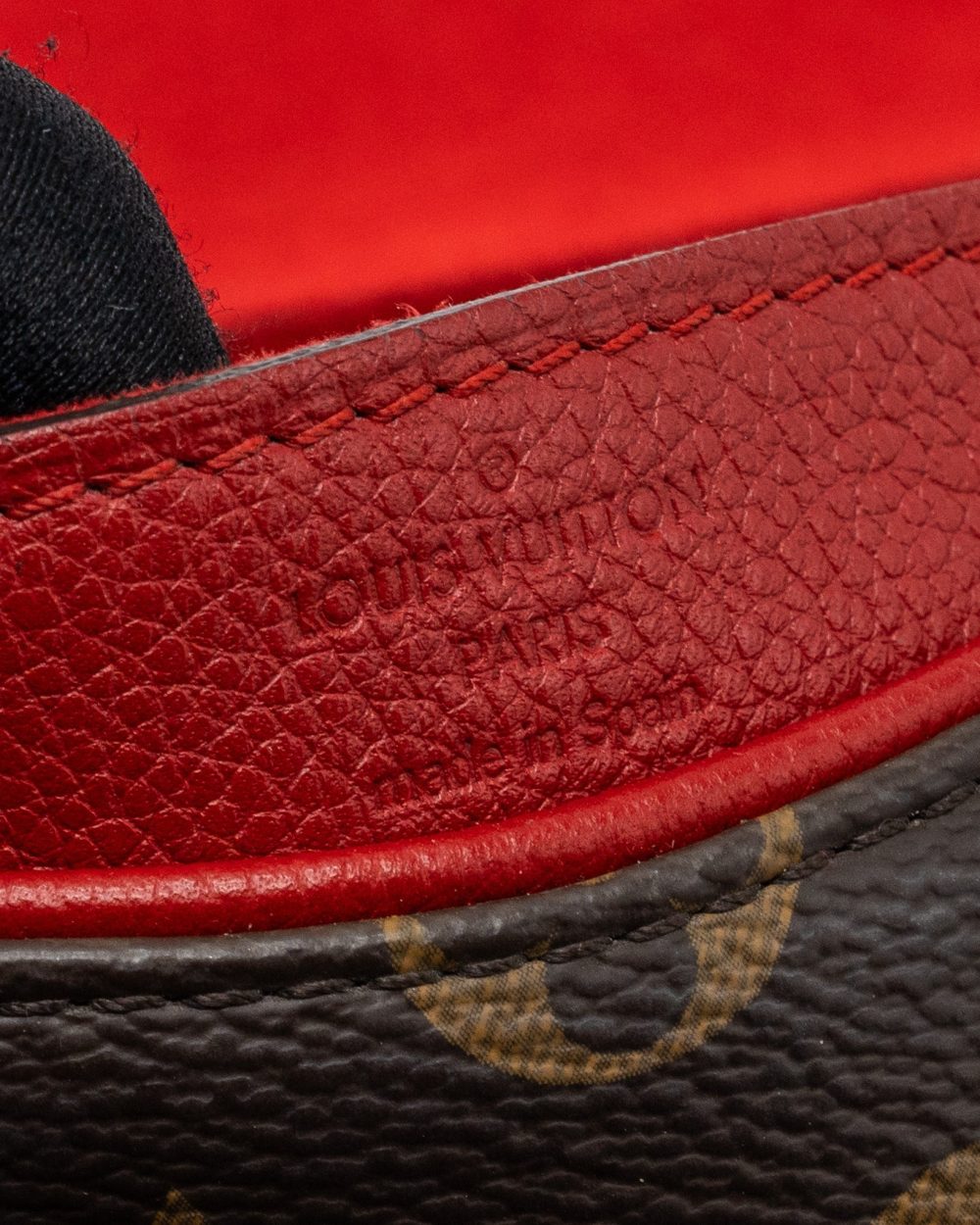 AAA Replica Louis Vuitton LV PALLAS CHAIN BAG MONOGRAM CANVAS / CALFSKIN RED GHW