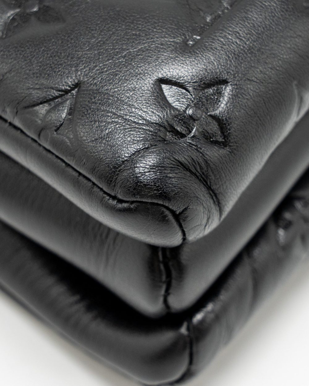 AAA Replica Louis Vuitton LV COUSSIN PM LAMBSKIN BLACK GHW
