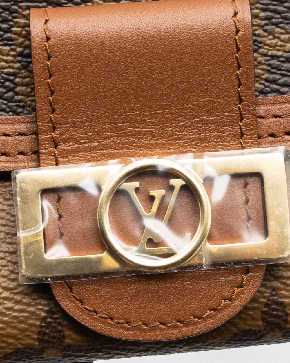 AAA Replica Louis Vuitton LV DAUPHINE COMPACT WALLET MONOGRAM CANVAS GHW
