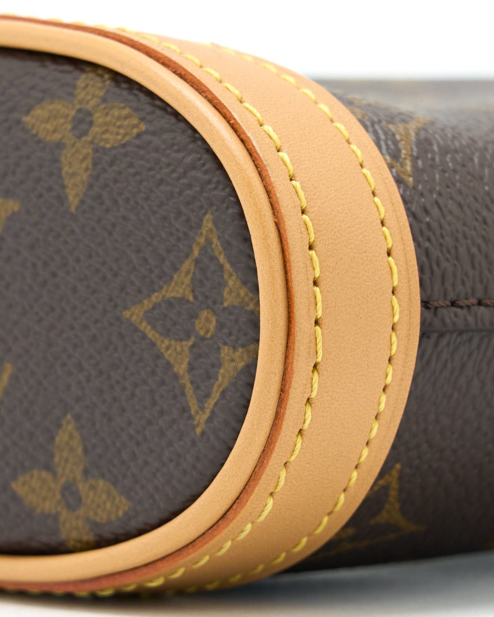 AAA Replica Louis Vuitton LV FOLD ME POUCH MONOGRAM CANVAS GHW