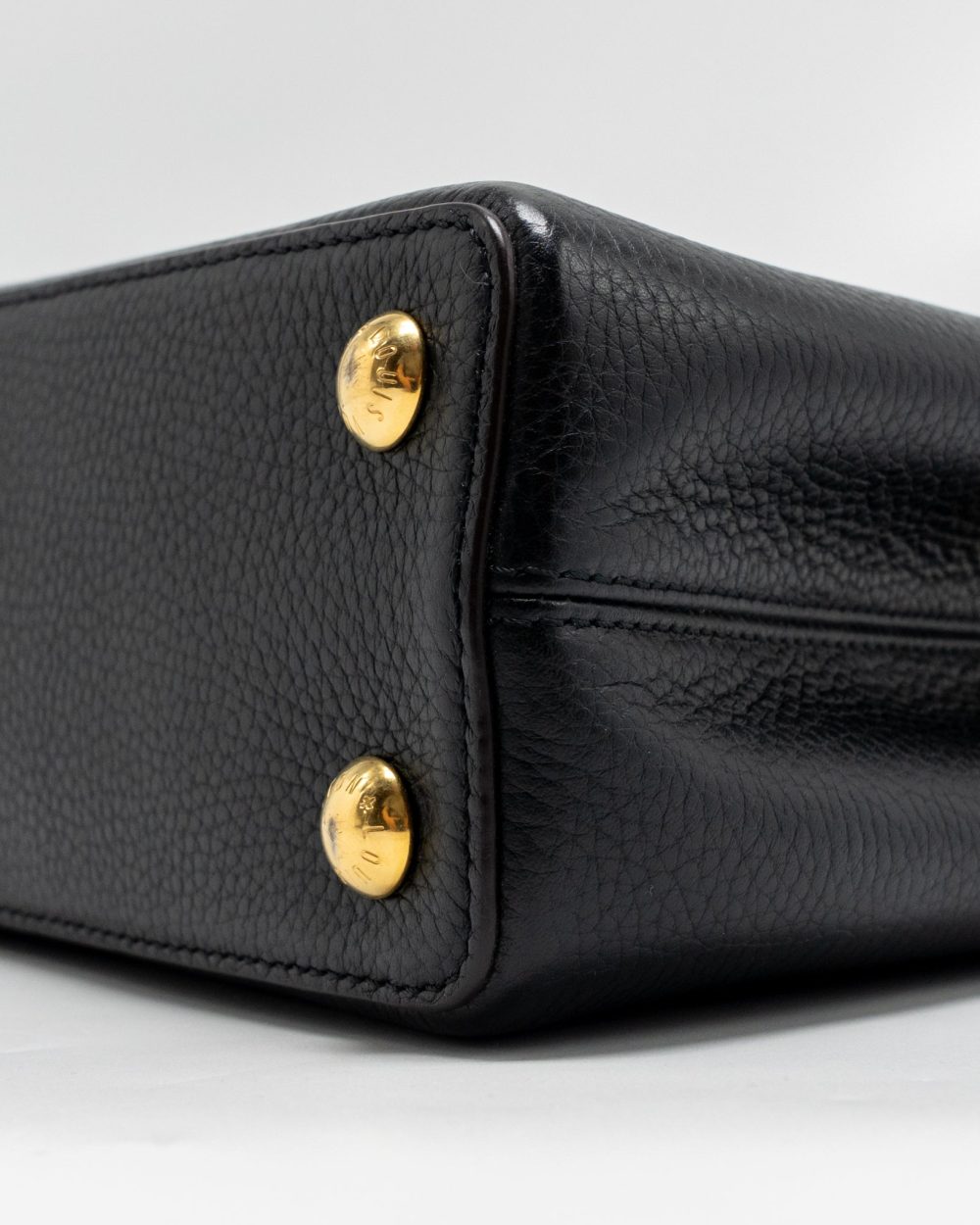 AAA Replica Louis Vuitton LV CAPUCINES BB CALFSKIN BLACK GHW