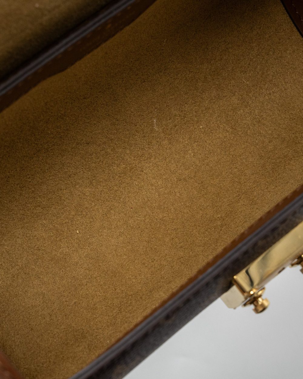 AAA Replica Louis Vuitton LV PAPILLON TRUNK MONOGRAM CANVAS GHW (NEW VERSION)