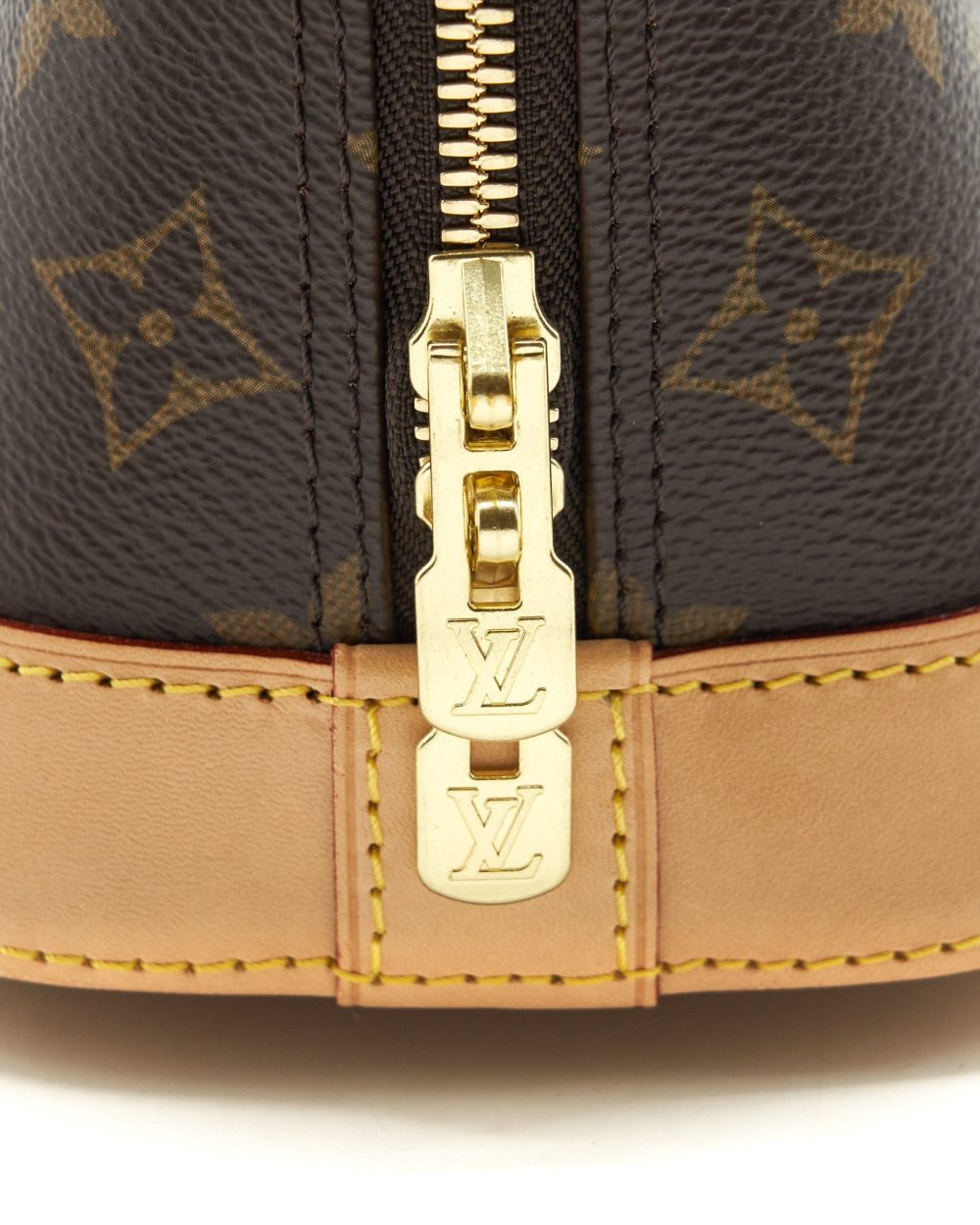 AAA Replica Louis Vuitton LV MONOGRAM ALMA BB CROSSBODY BAG