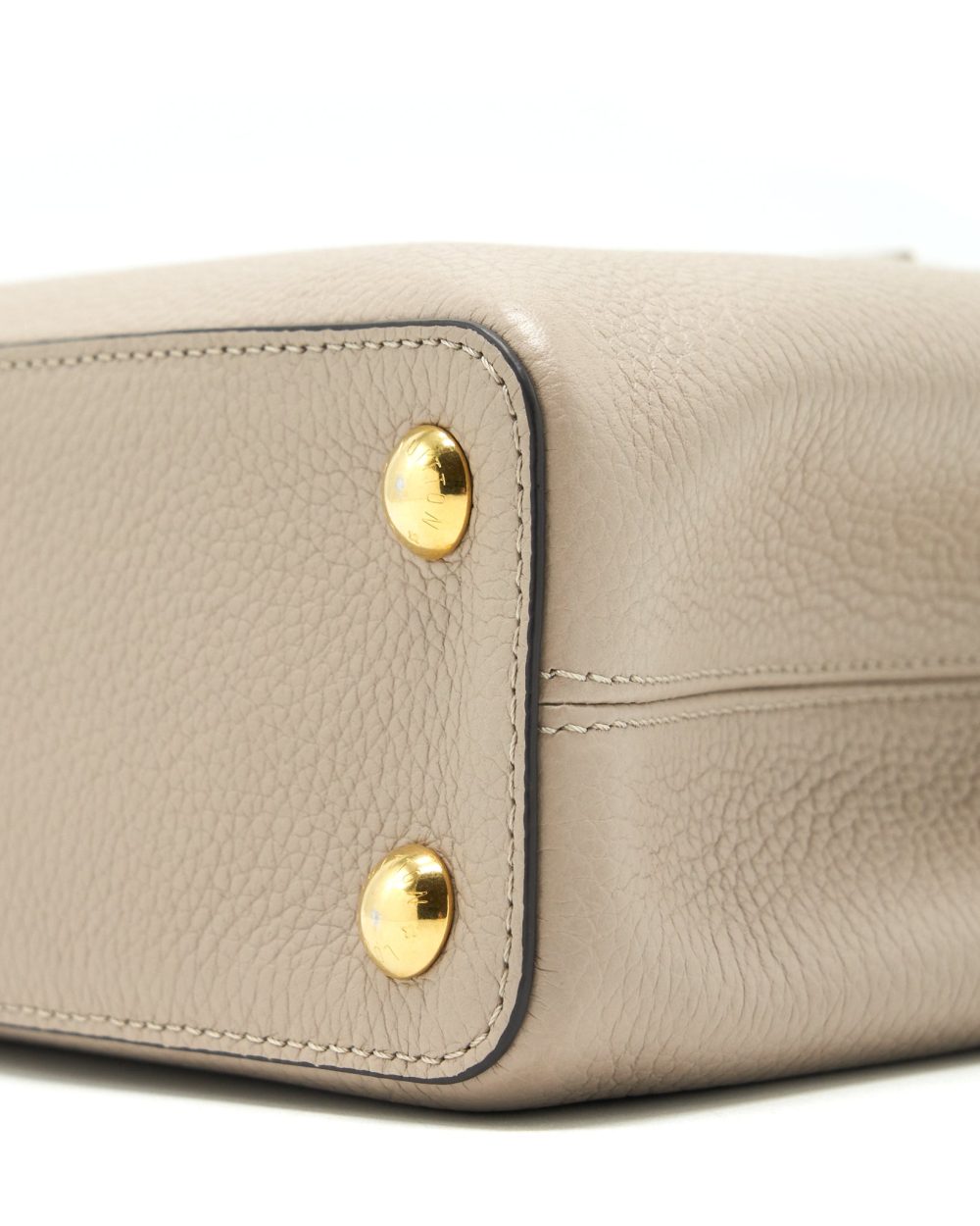 AAA Replica Louis Vuitton LV CAPUCINES BB TAURILLON GALET GHW