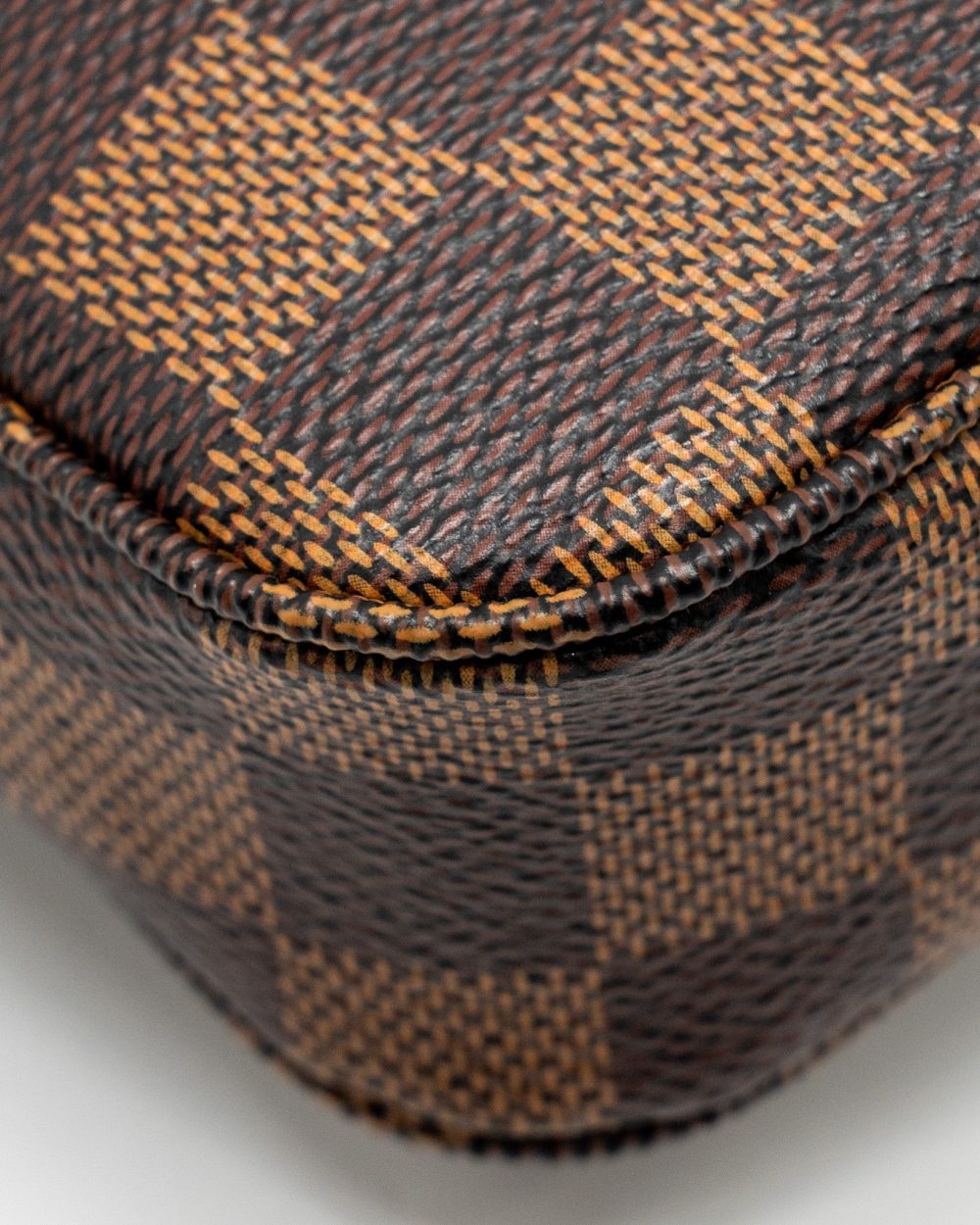 AAA Replica Louis Vuitton LV POCHETTE ACCESSOIRES DAMIER EBENE CANVAS GHW