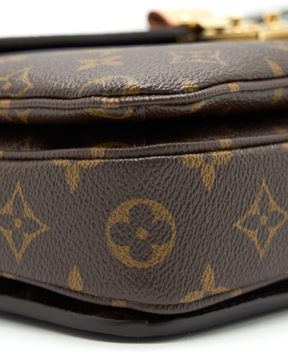 AAA Replica Louis Vuitton LV MONOGRAM CANVAS POCHETTE METIS