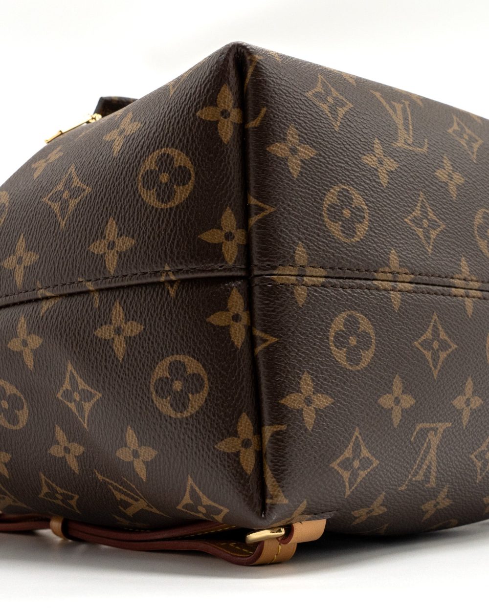 AAA Replica Louis Vuitton LV MONTSOURIS PM BACKPACK MONOGRAM CANVAS / LEATHER GHW (NEW VERSION)