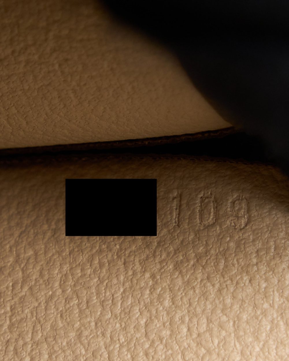 AAA Replica Louis Vuitton LV TOILETRY POCHETTE 26 MONOGRAM CANVAS GHW