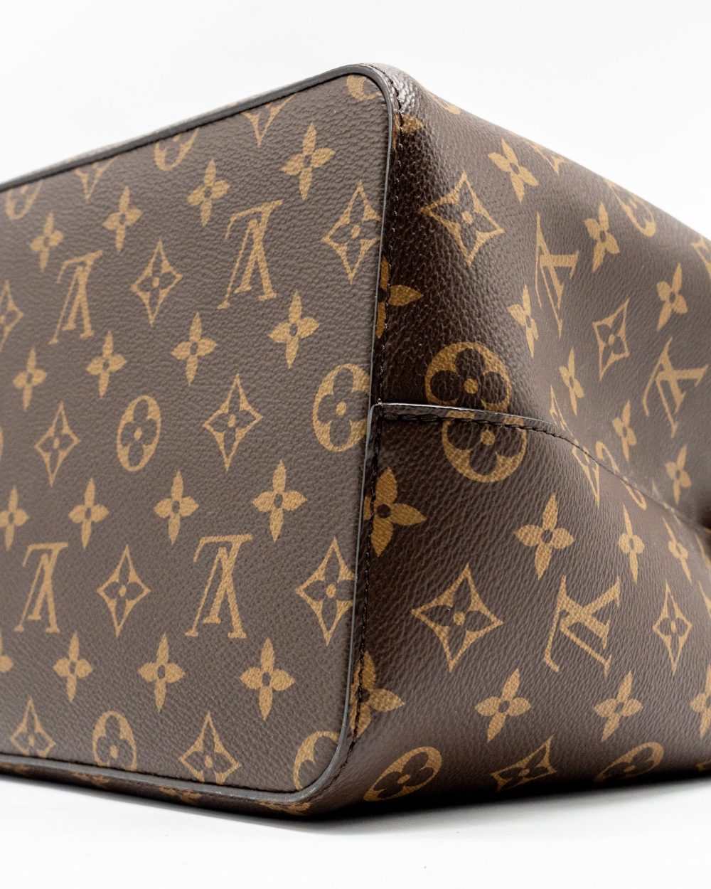 AAA Replica Louis Vuitton LV NEONOE MONOGRAM CANVAS BLACK GHW