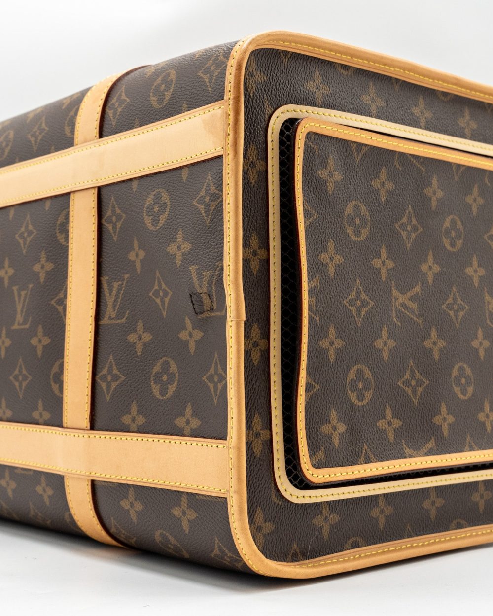 AAA Replica Louis Vuitton LV DOG BAG MONOGRAM CANVAS GHW