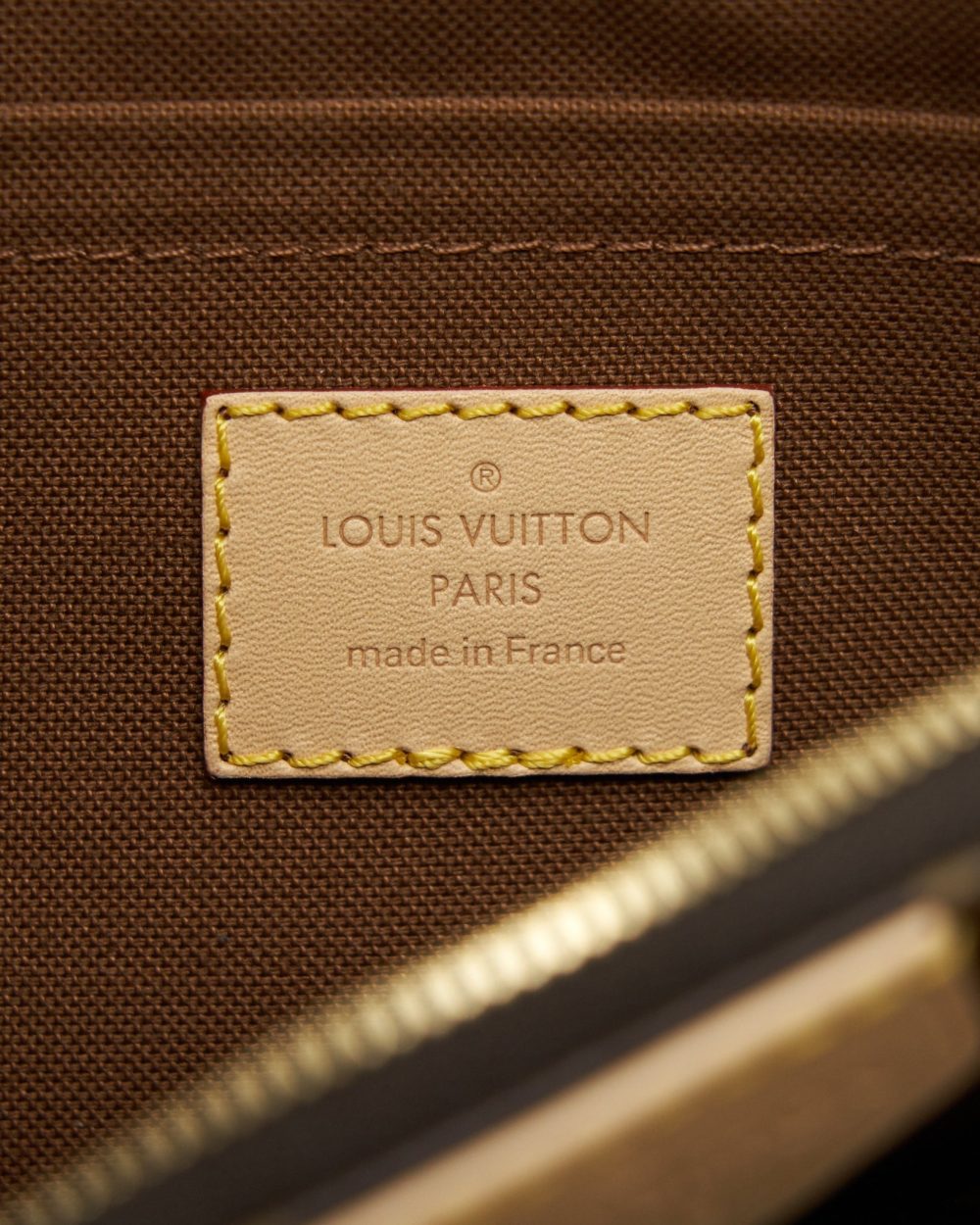 AAA Replica Louis Vuitton LV MULTI POCHETTE ACCESSORIES MONOGRAM CANVAS WITH KHAKI STRAP