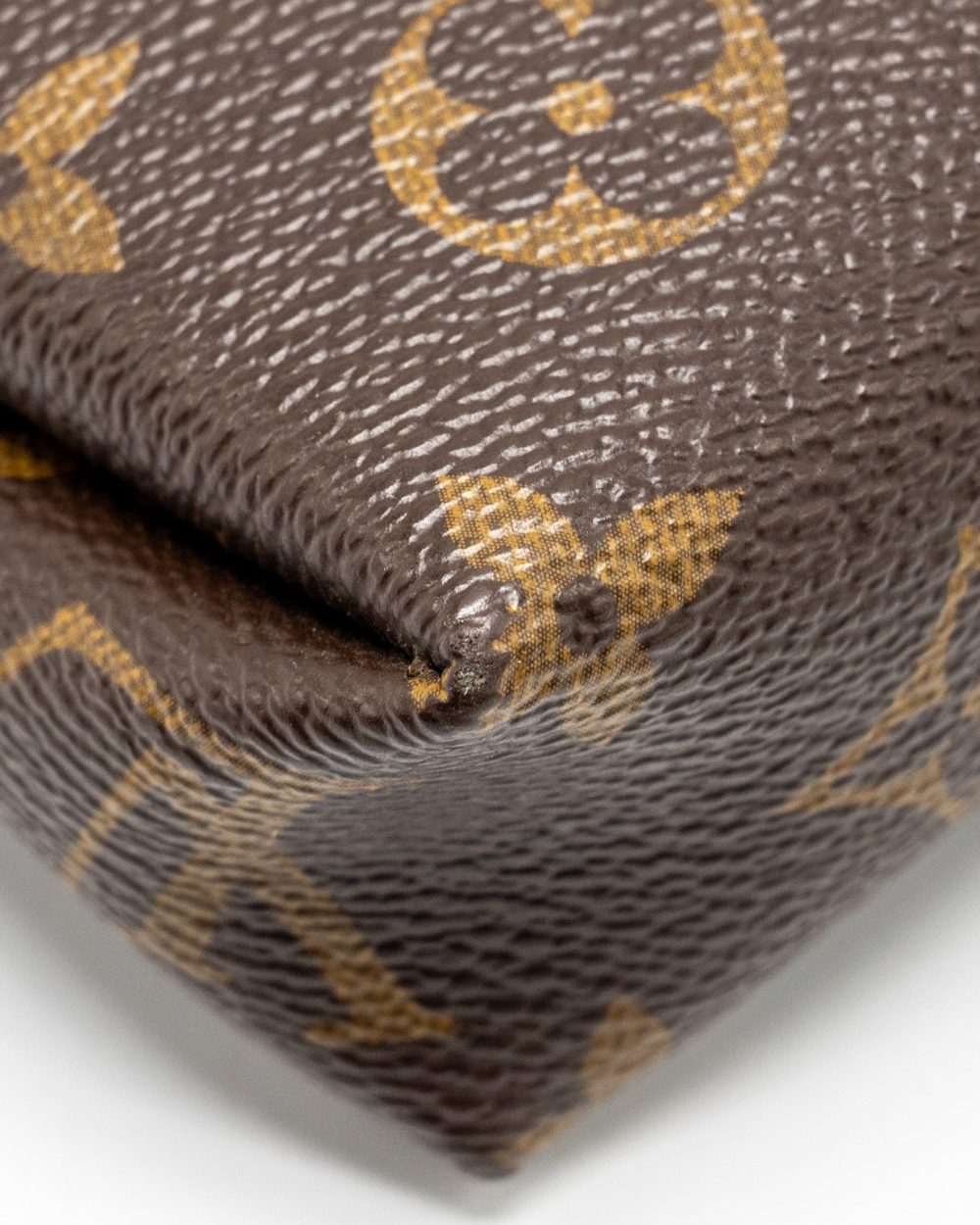 AAA Replica Louis Vuitton LV PALLAS CLUTCH MONOGRAM 2 WAY SHOULDER BAG MONOGRAM CANVAS/LEATHER CERISE GHW