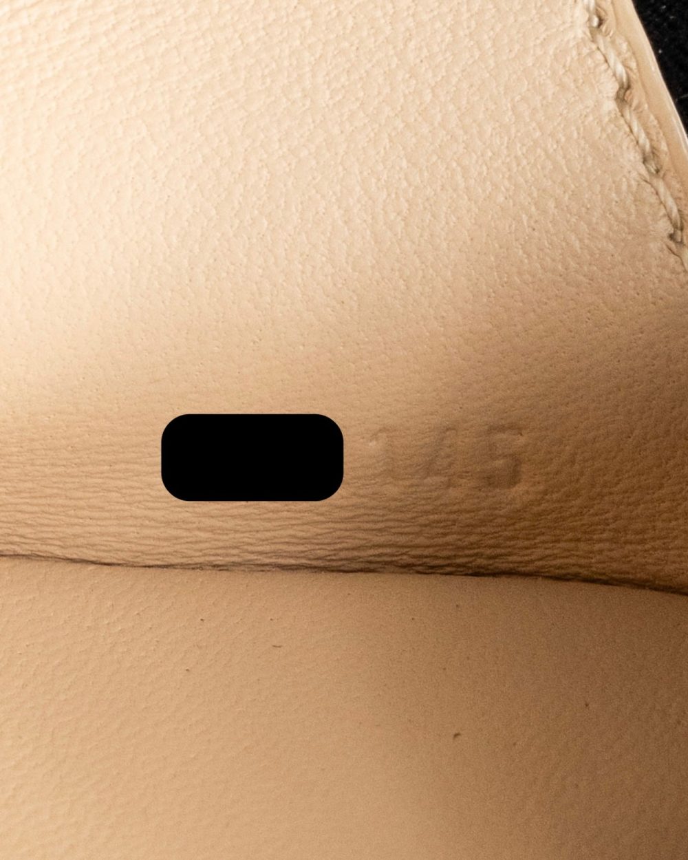 AAA Replica Louis Vuitton LV PETITE MALLE MONOGRAM CANVAS/SMOOTH CALFSKIN GHW