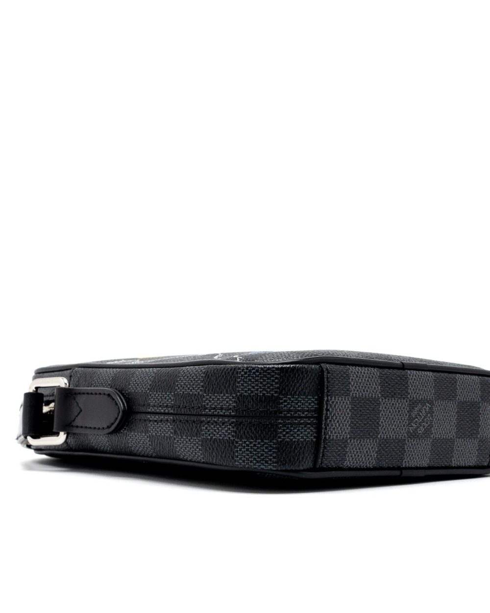 AAA Replica Louis Vuitton LV GRAPHITE MAP DANUBE PM CROSSBODY BAG DAMIER CANVAS / MULTICOLOR SHW