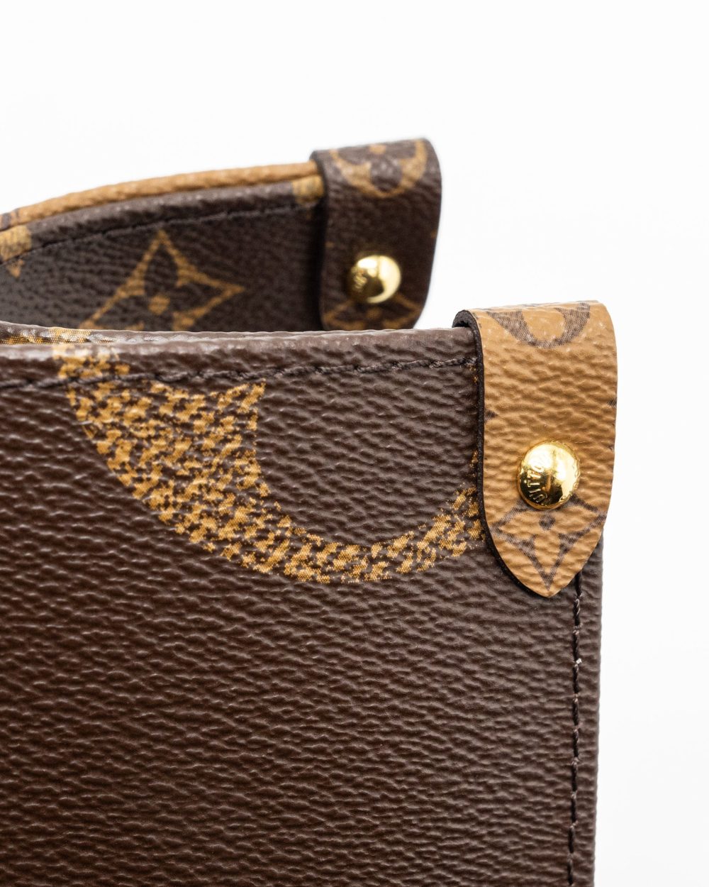 AAA Replica Louis Vuitton LV ONTHEGO MM MONOGRAM REVERSE CANVAS GHW (NEW VERSION)