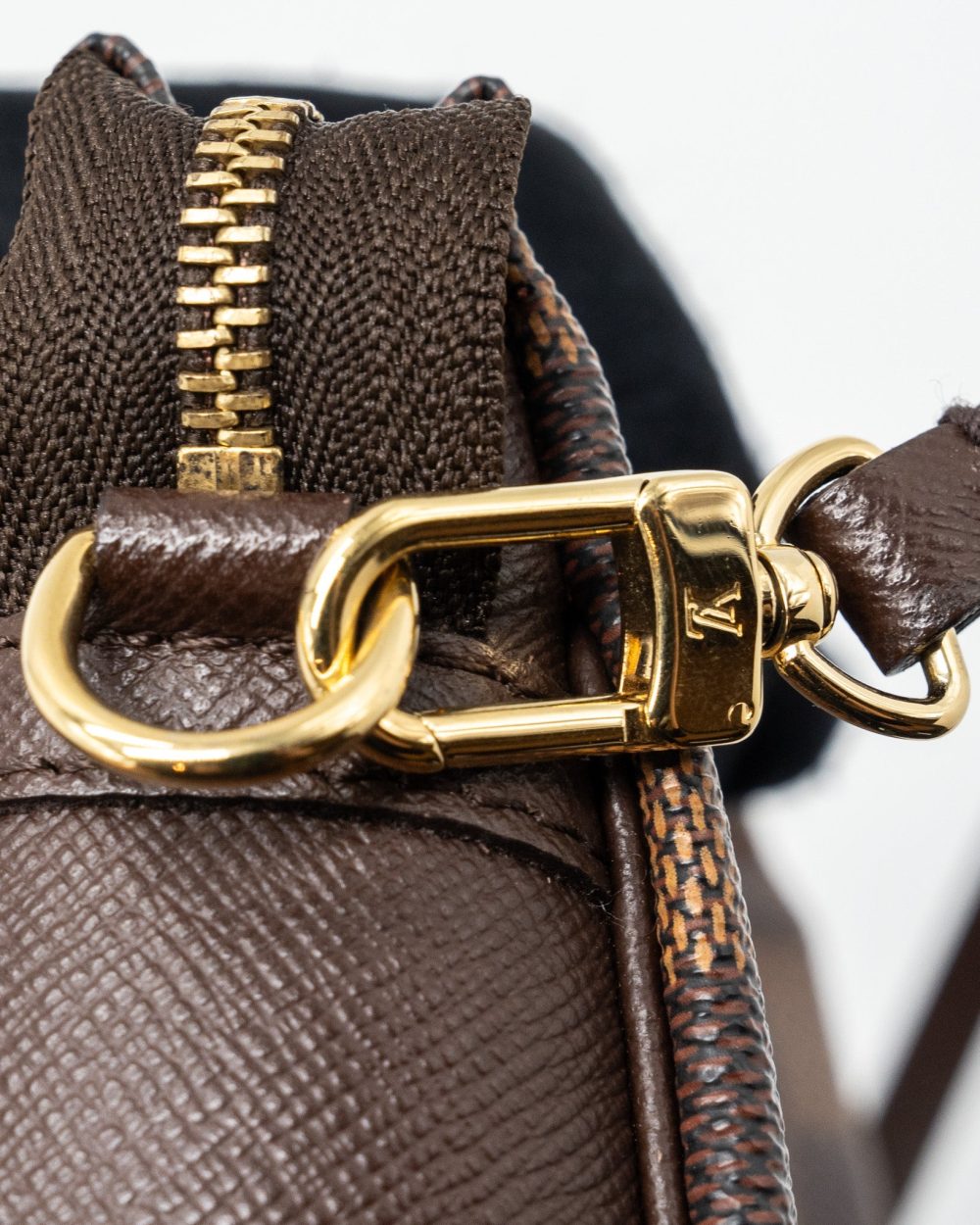AAA Replica Louis Vuitton LV VINTAGE SQUARE SHOULDER BAG DAMIER EBENE GHW