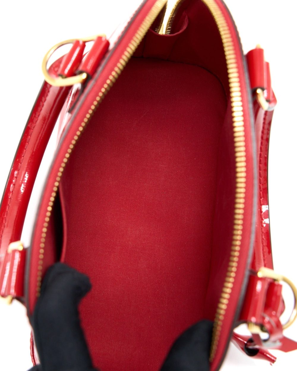 AAA Replica Louis Vuitton LV ALMA BB VERNIS RED GHW