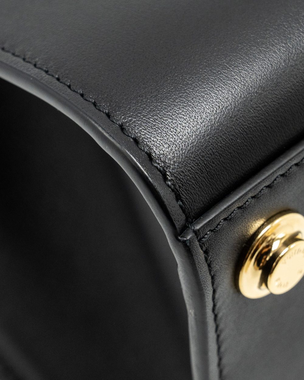 AAA Replica Louis Vuitton LV CITY STEAMER PM GRAINED CALFSKIN BLACK GHW