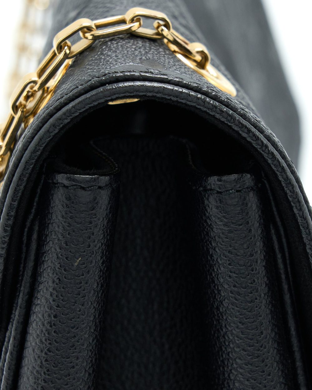 AAA Replica Louis Vuitton LV SAINT GERMAIN CHAIN EMPREINTE BLACK GHW