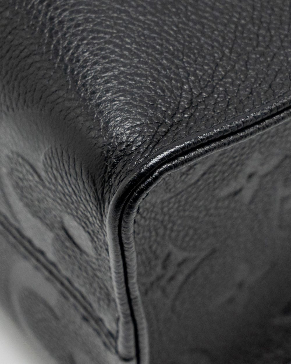 AAA Replica Louis Vuitton LV ONTHEGO PM MONOGRAM EMPREINTE LEATHER BLACK GHW