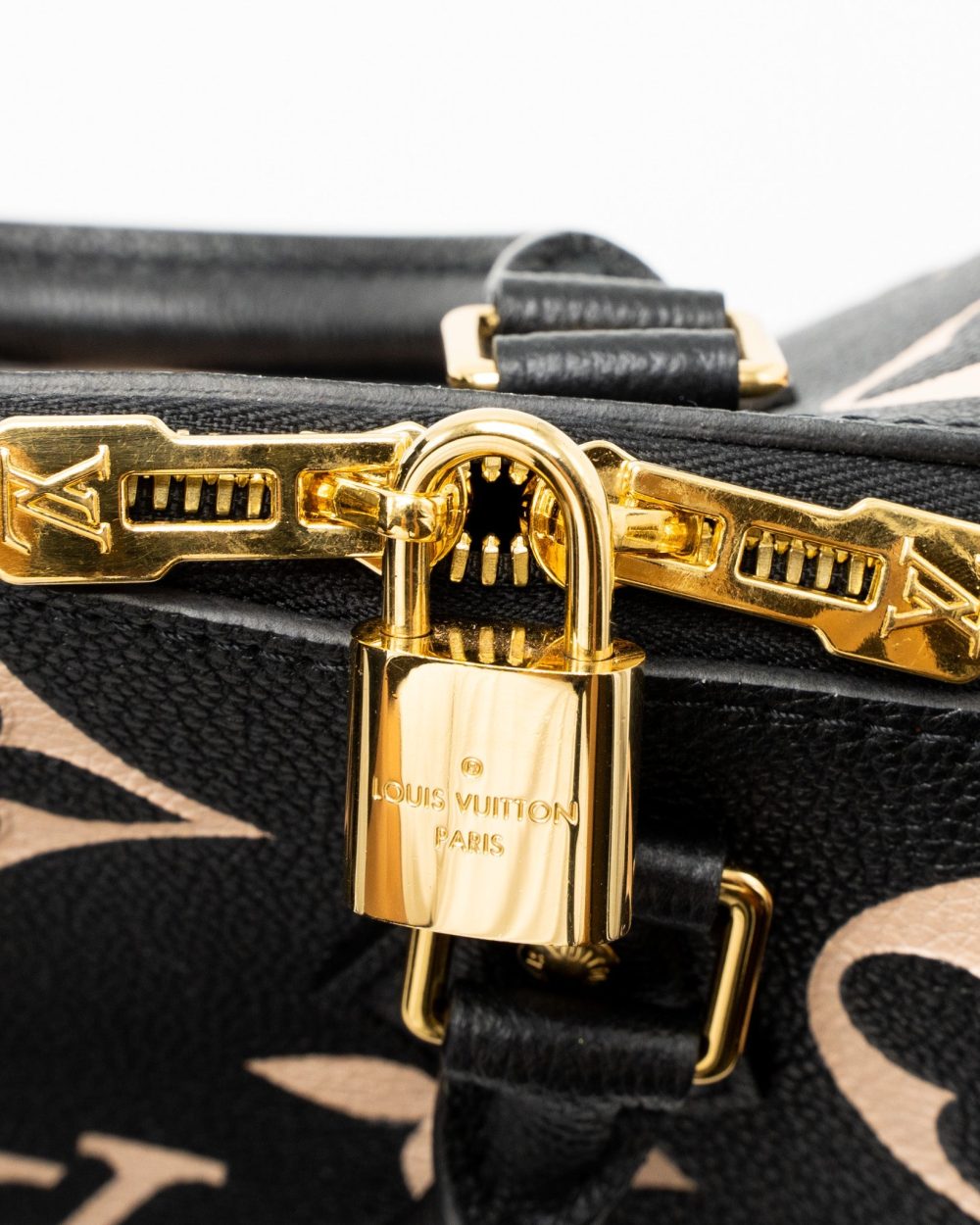 AAA Replica Louis Vuitton LV SPEEDY BANDOULIERE 25 BICOLOUR MONOGRAM EMPREINTE GHW (NEW VERSION)