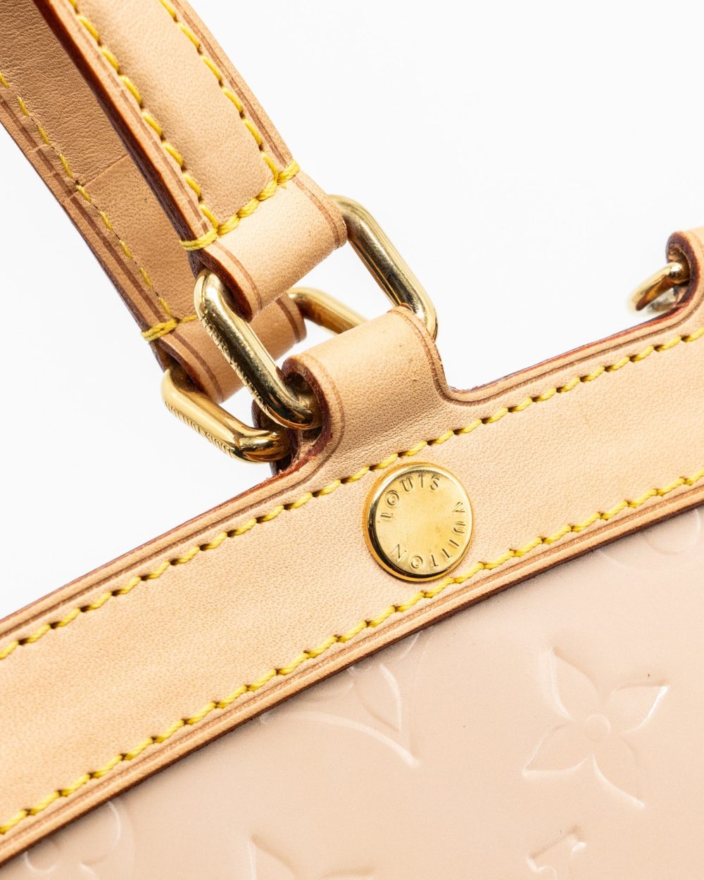 AAA Replica Louis Vuitton LV BREA MM PATENT LEATHER BEIGE GHW