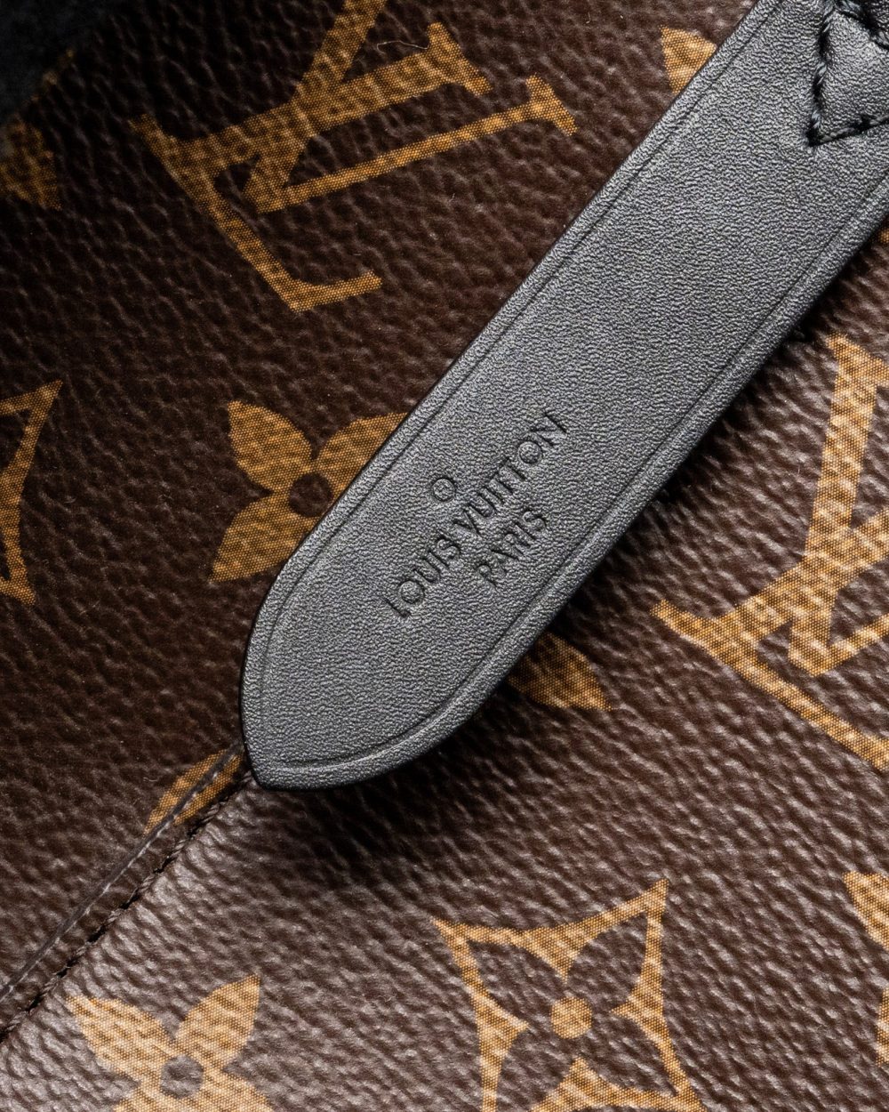 AAA Replica Louis Vuitton LV NEONOE MONOGRAM CANVAS BLACK GHW