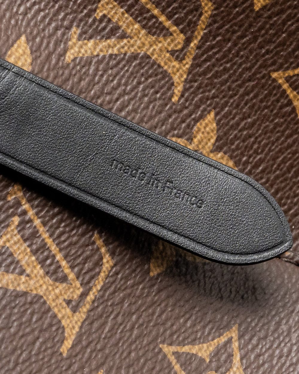 AAA Replica Louis Vuitton LV NEONOE MONOGRAM CANVAS BLACK GHW