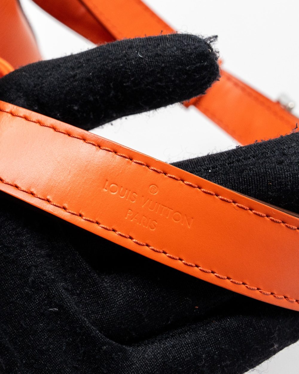AAA Replica Louis Vuitton LV PETIT NOE EPI ORANGE SHW