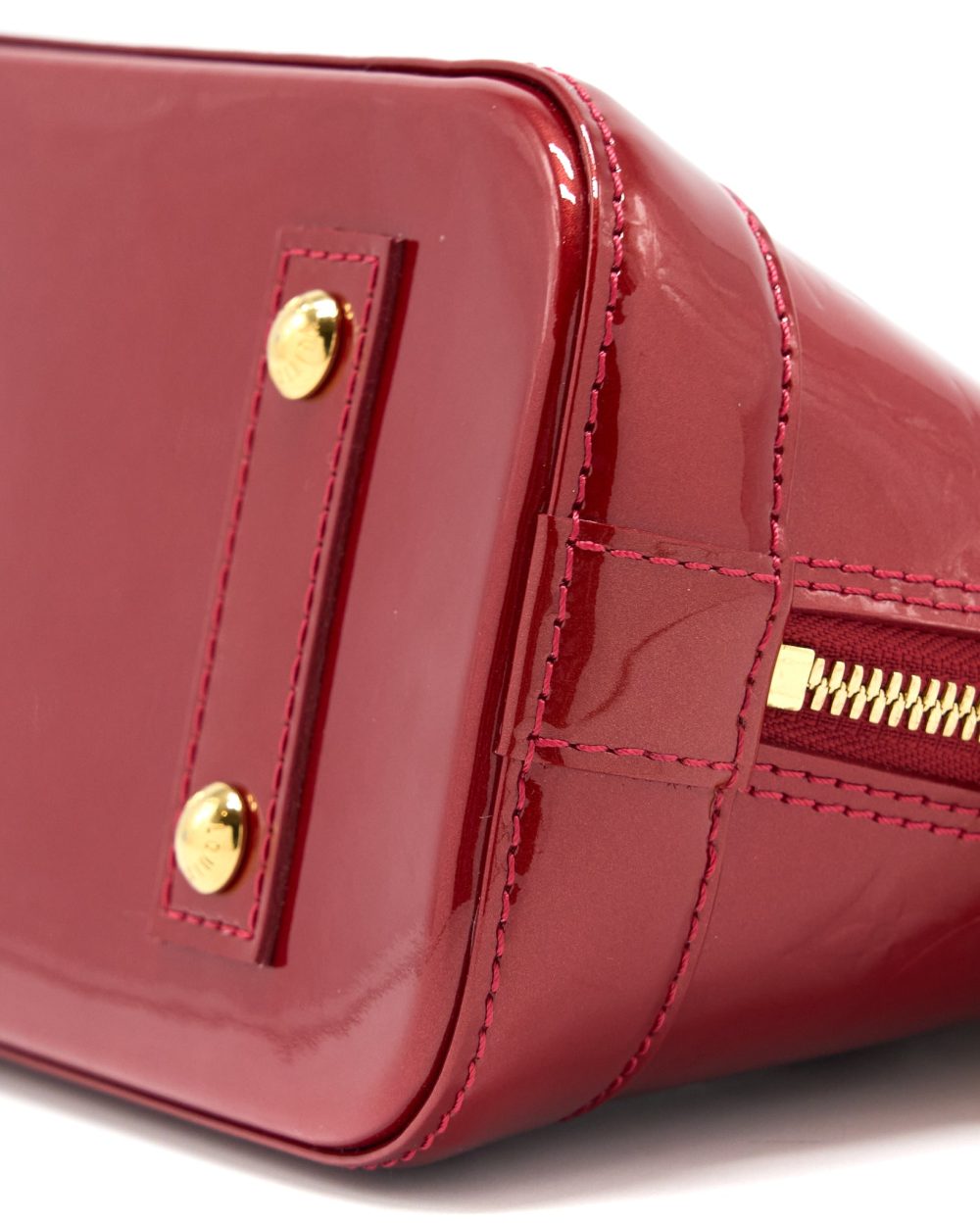 AAA Replica Louis Vuitton LV ALMA BB VERNIS RED GHW