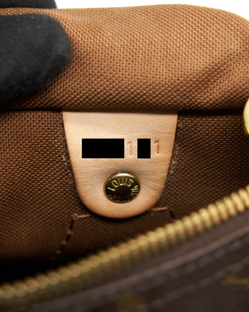 AAA Replica Louis Vuitton LV SPEEDY25 WITH STRAP MONOGRAM CANVAS