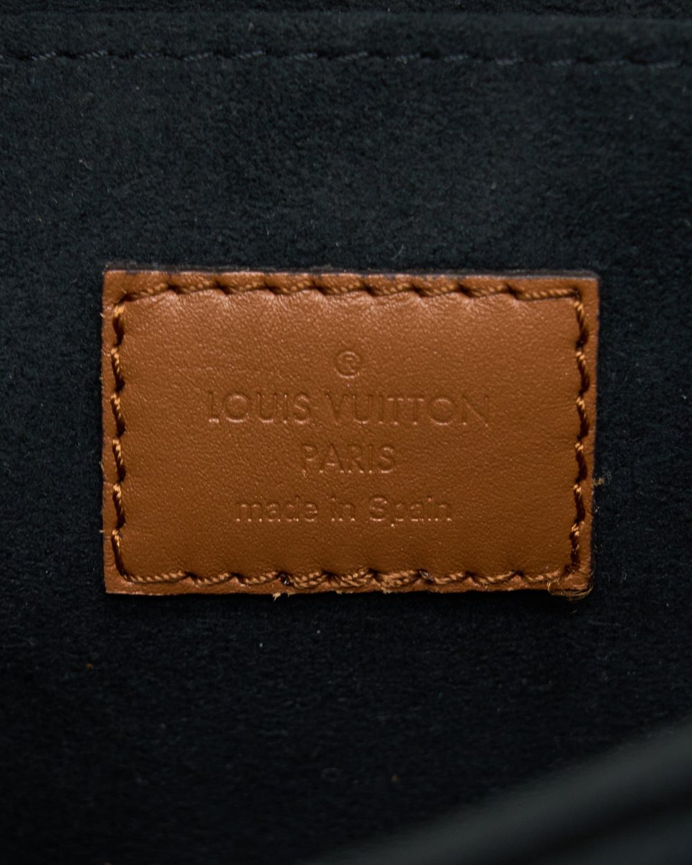 AAA Replica Louis Vuitton LV DAUPHINE MM MONOGRAM CANVAS GHW