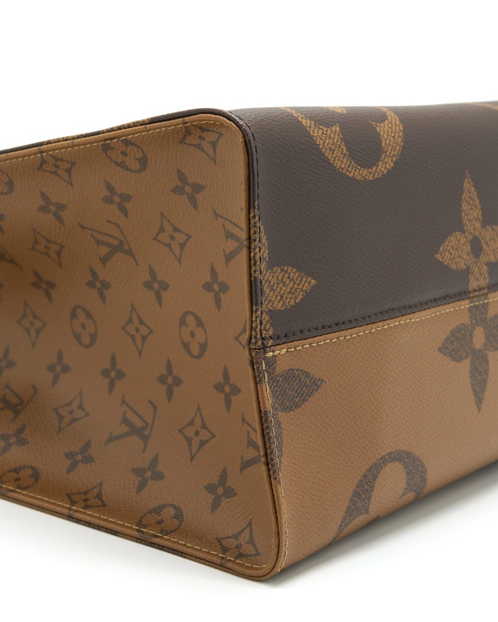 AAA Replica Louis Vuitton LV ON THE GO GM MONOGRAM REVERSE CANVAS GHW