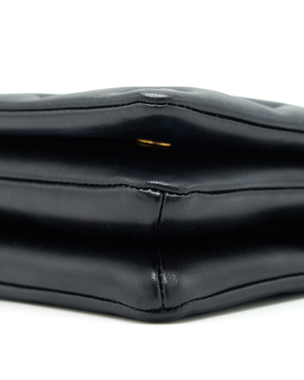 AAA Replica Louis Vuitton LV POCHETTE COUSSIN LAMBSKIN BLACK GHW