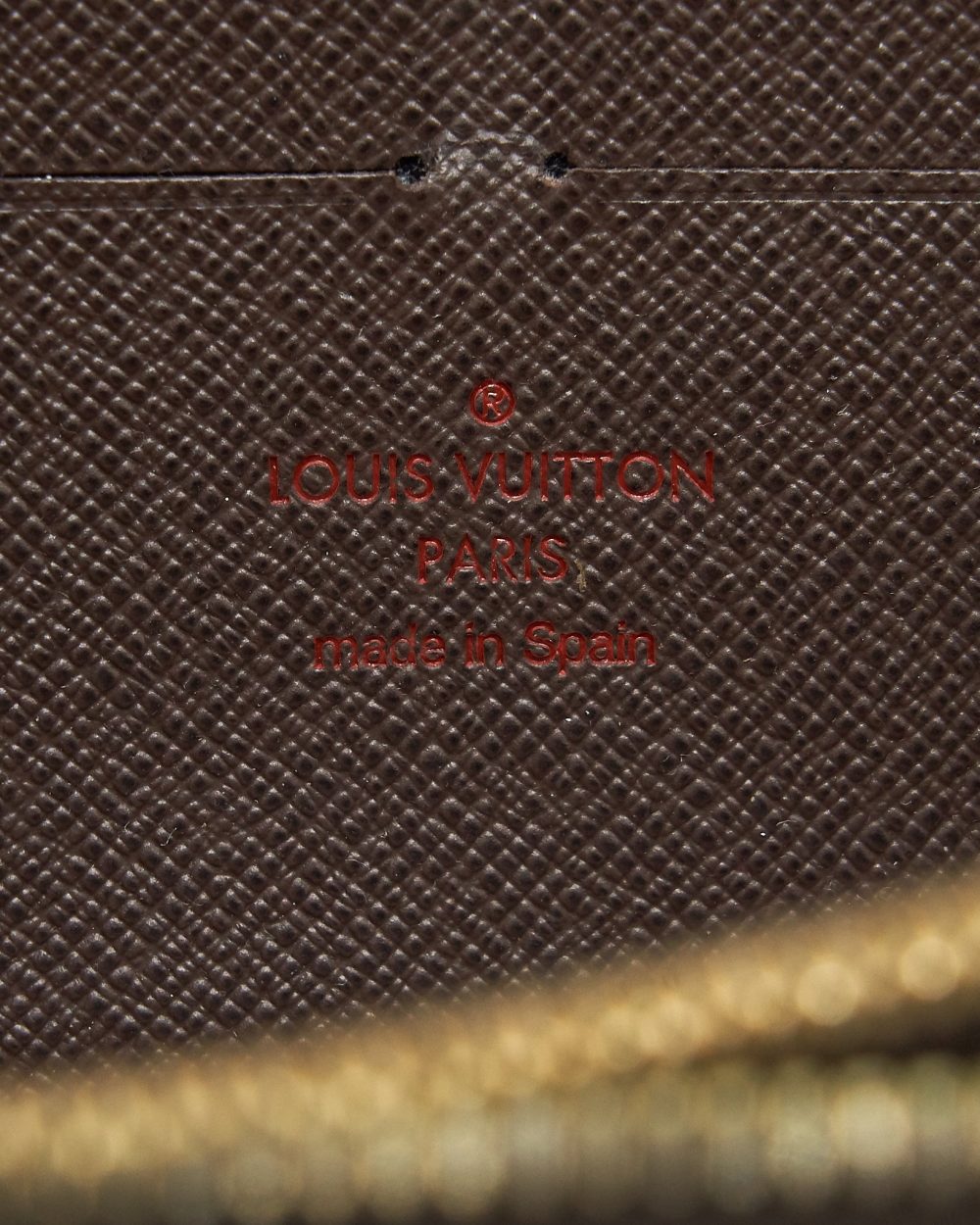 AAA Replica Louis Vuitton LV ZIPPY WALLET IN DAMIER EBENE