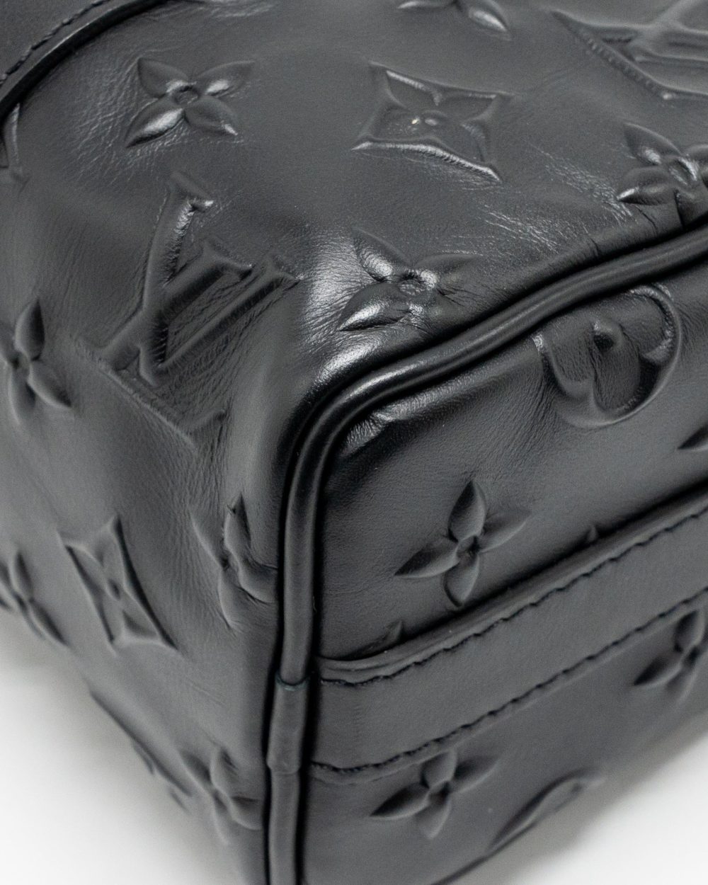 AAA Replica Louis Vuitton LV KEEPALL XS MONOGRAM SEAL COWHIDE LEATHER SO BLACK