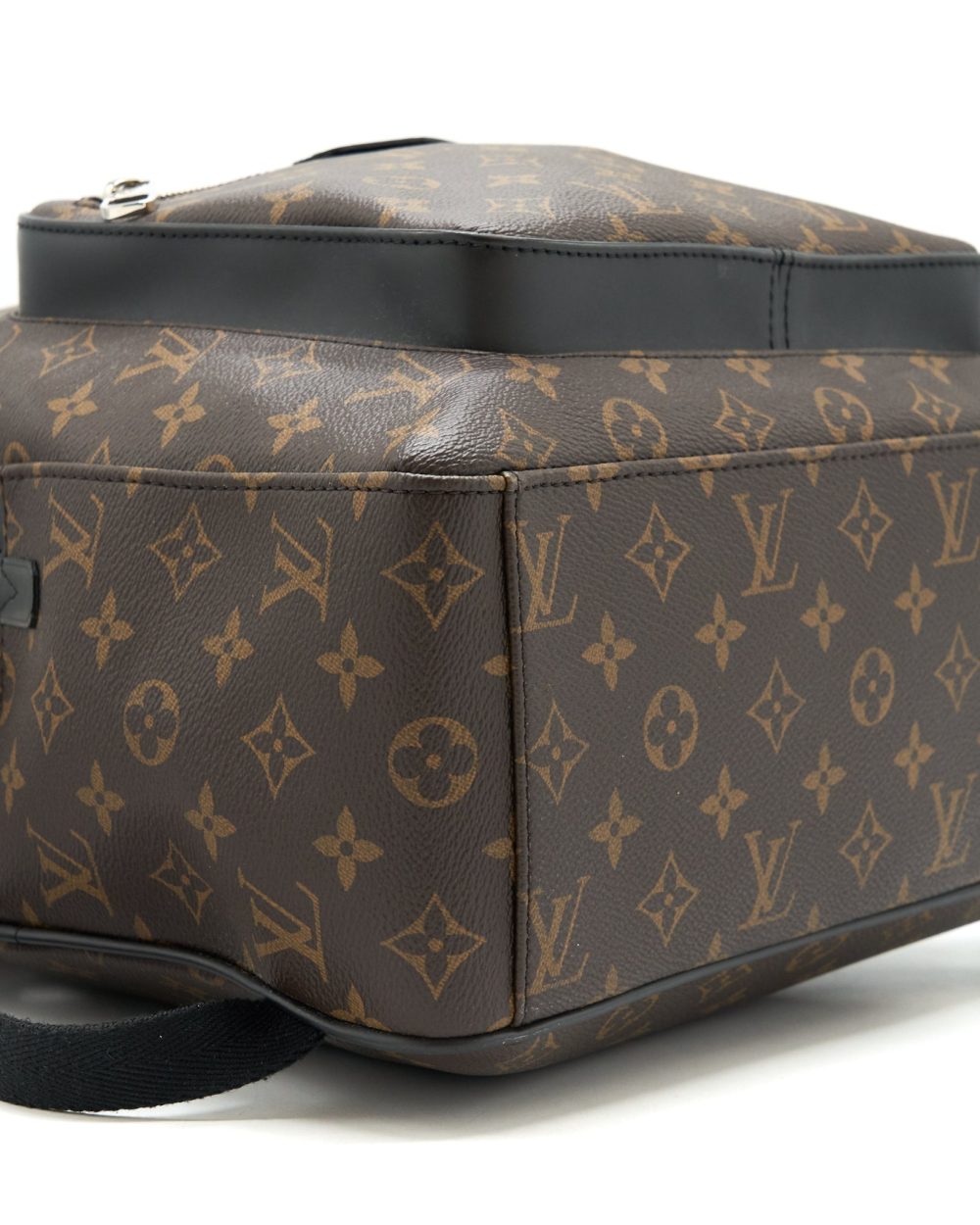 AAA Replica Louis Vuitton LV MONOGRAM CANVAS BACKPACK
