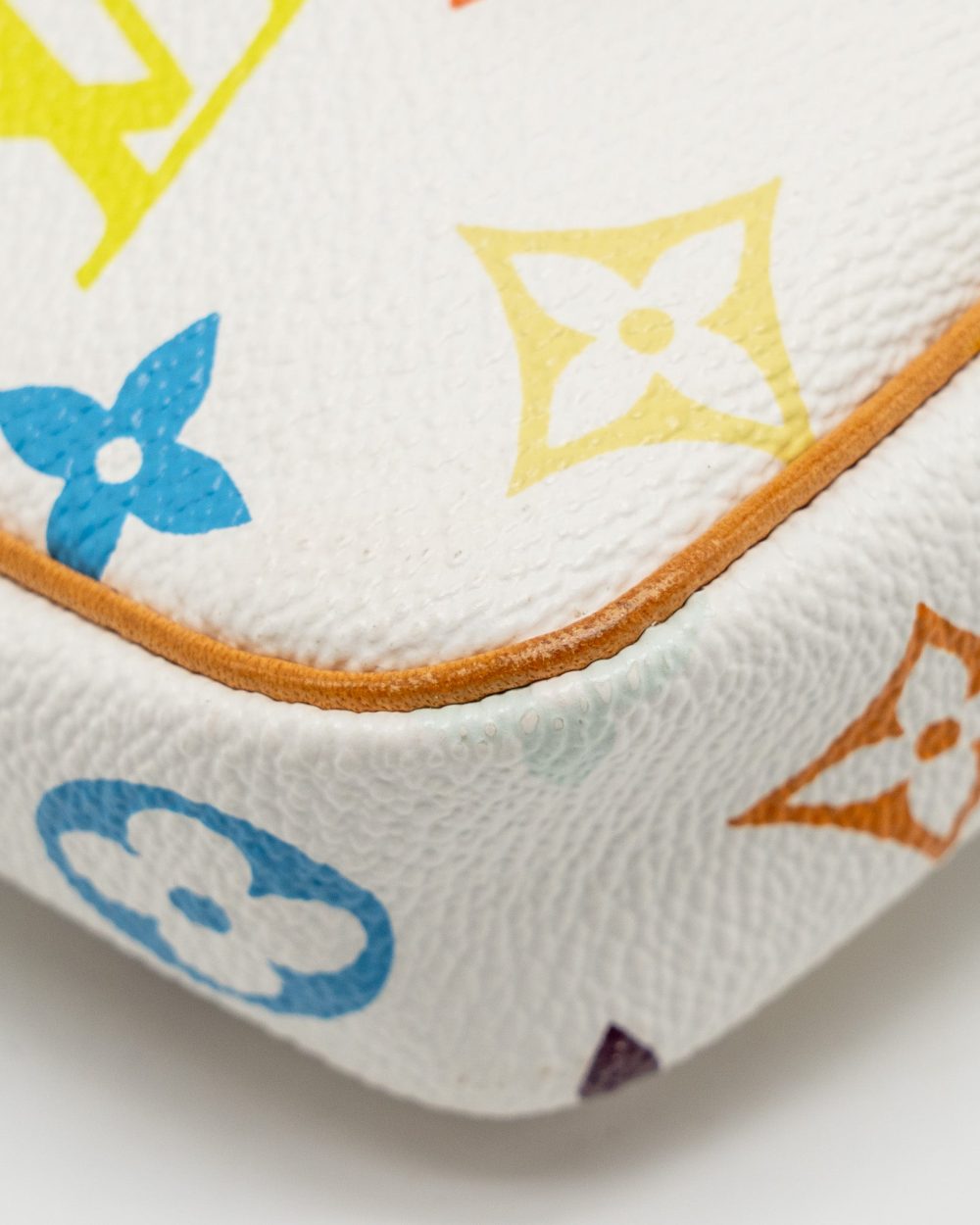 AAA Replica Louis Vuitton LV TAKASHI MURAKAMI POCHETTE ACCESSORIES MONOGRAM WHITE/MULTICOLOUR GHW