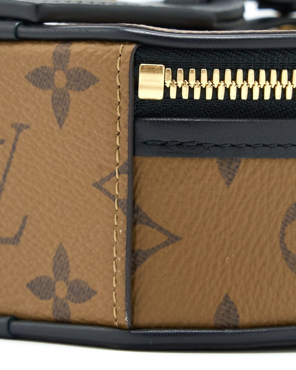 AAA Replica Louis Vuitton LV MINI BOITE CHAPEAU MONOGRAM REVERSE CANVAS BLACK GHW