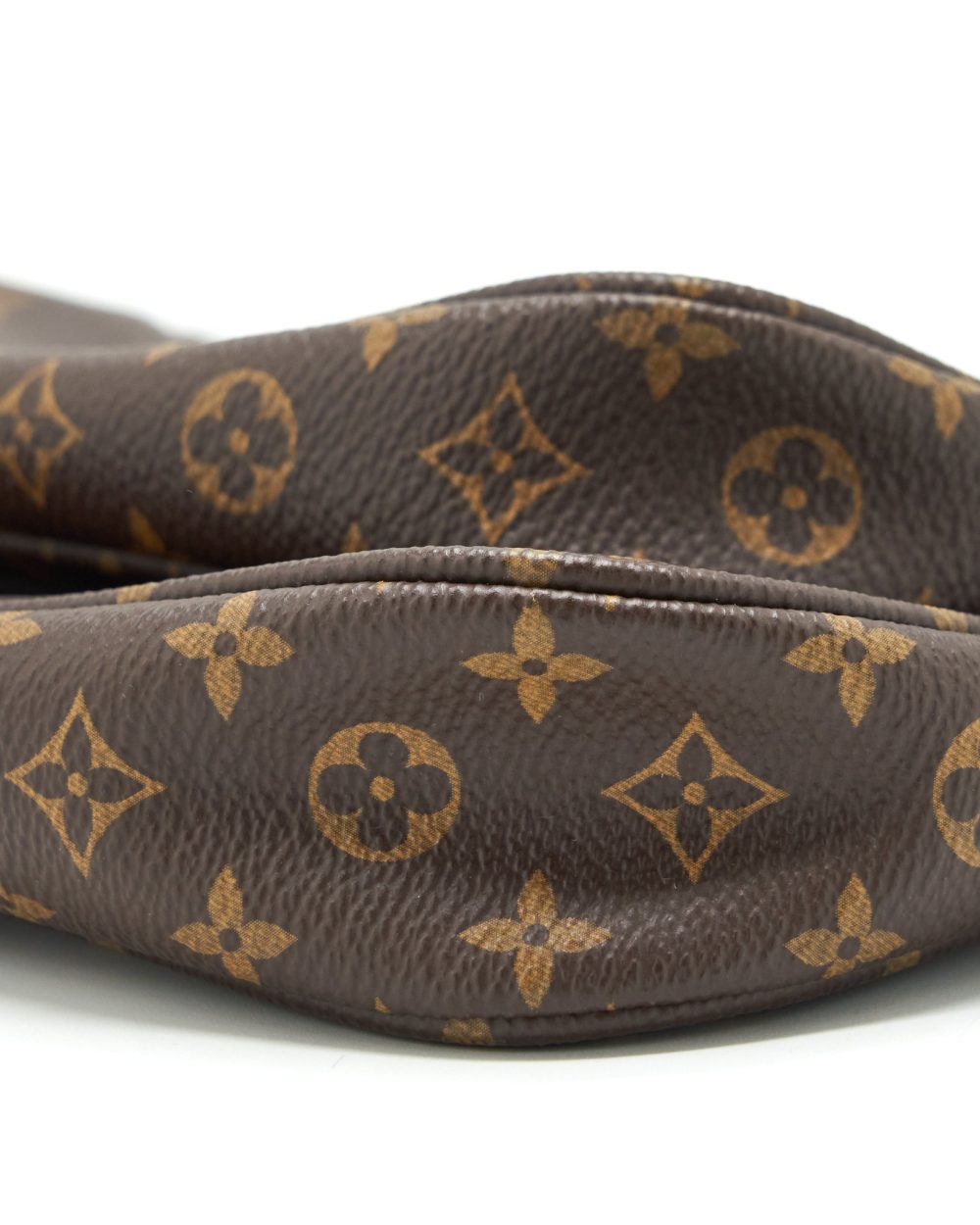 AAA Replica Louis Vuitton LV MULTI POCHETTE ACCESSORIES KHAKI MONOGRAM CANVAS GHW
