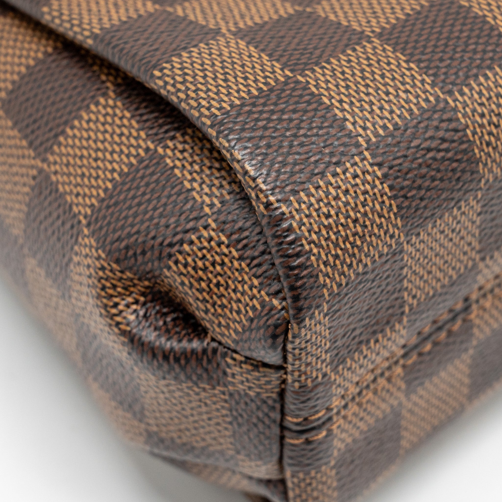 AAA Replica Louis Vuitton LV CROISETTE DAMIER EBENE GHW