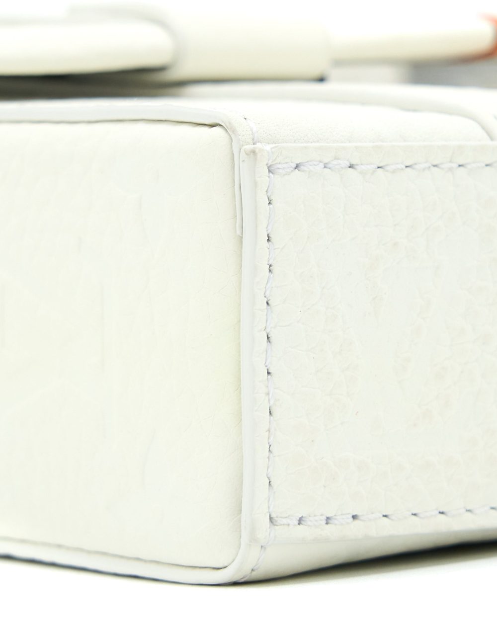 AAA Replica Louis Vuitton LV SCARECROW PRINTED FLAP BAG CALFSKIN WHITE WITH WHITE HARDWARE