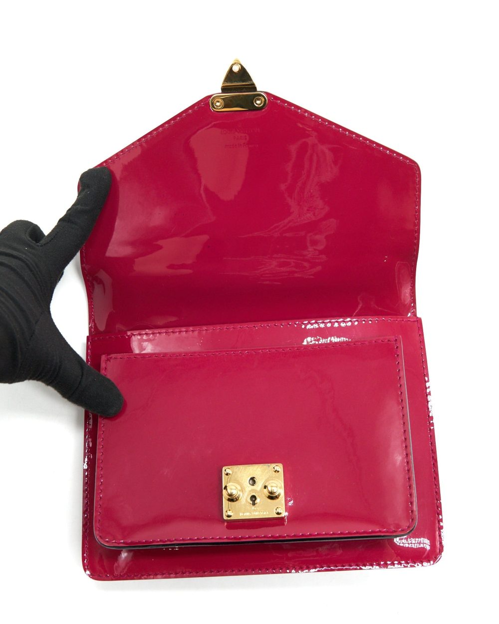 AAA Replica Louis Vuitton LV MESSENGER BAG CROSSBODY PATENT RASPBERRY RED GHW