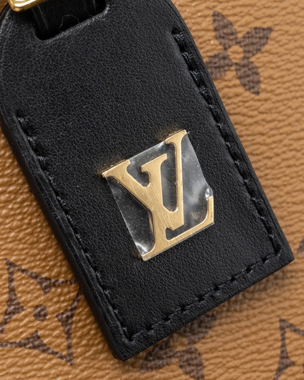 AAA Replica Louis Vuitton LV ATLANTIS BB MONOGRAM REVERSE CANVAS GHW (NEW VERSION)