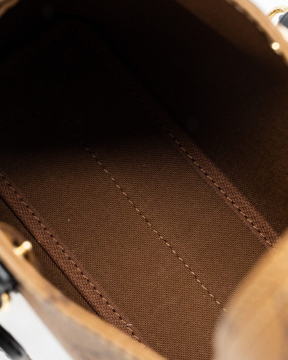 AAA Replica Louis Vuitton LV ATLANTIS BB MONOGRAM REVERSE CANVAS GHW (NEW VERSION)